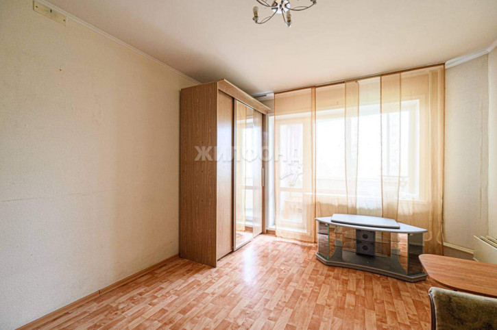 3-комн квартира Гребенщикова улица, д.13