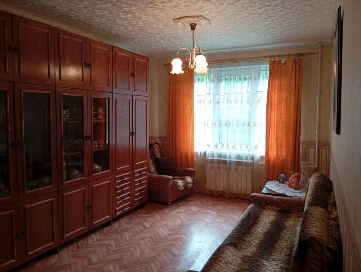 3-комн квартира Полка Нормандия-Неман ул