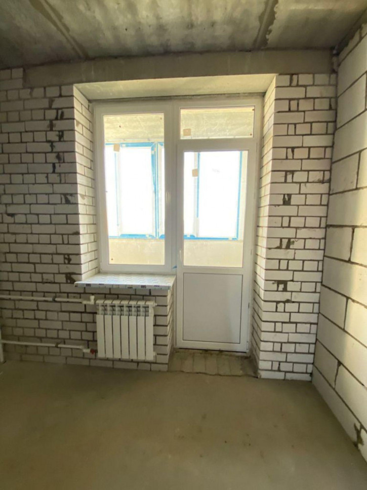 2-комн квартира Красных Зорь ул, 8