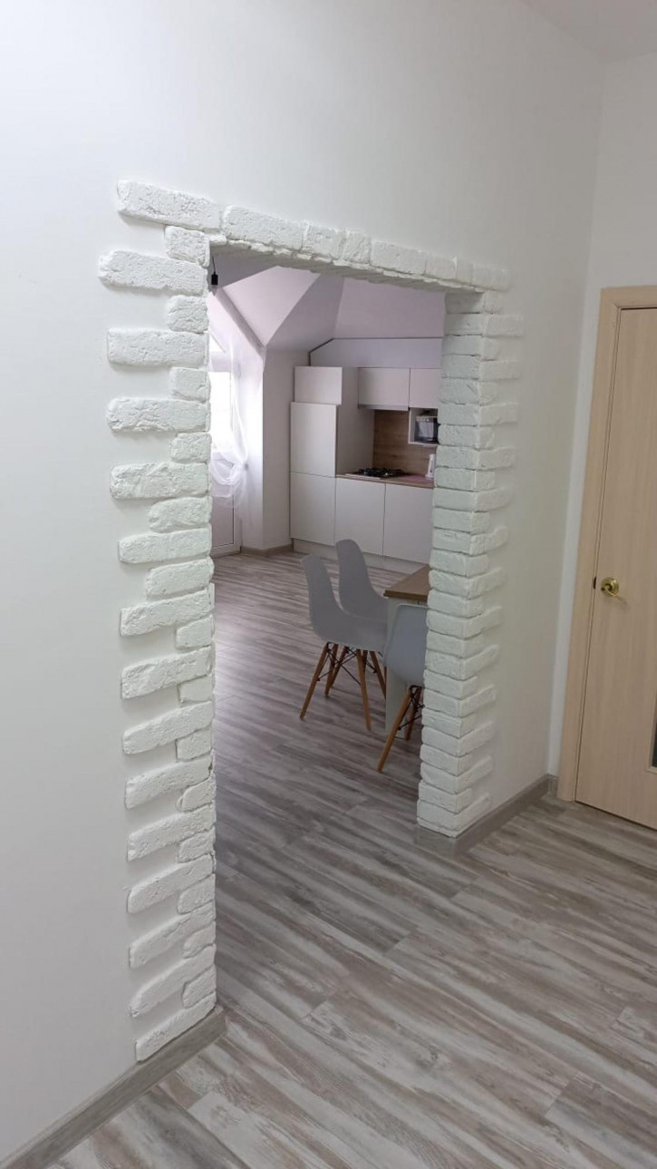 2-комн квартира Крымская улица, 34