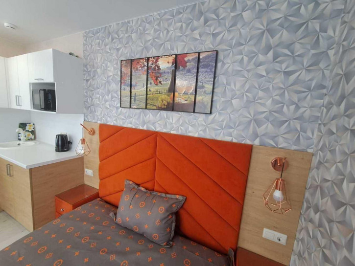 Студия Пионерский проспект, 100В