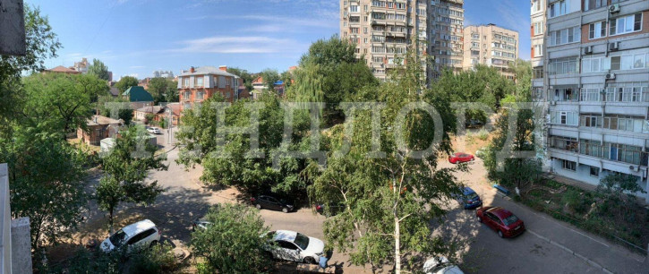4-комн квартира Грибоедовский переулок, 4