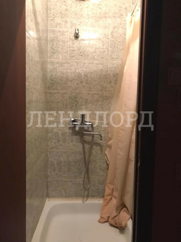 Комната Нижненольная улица, 48