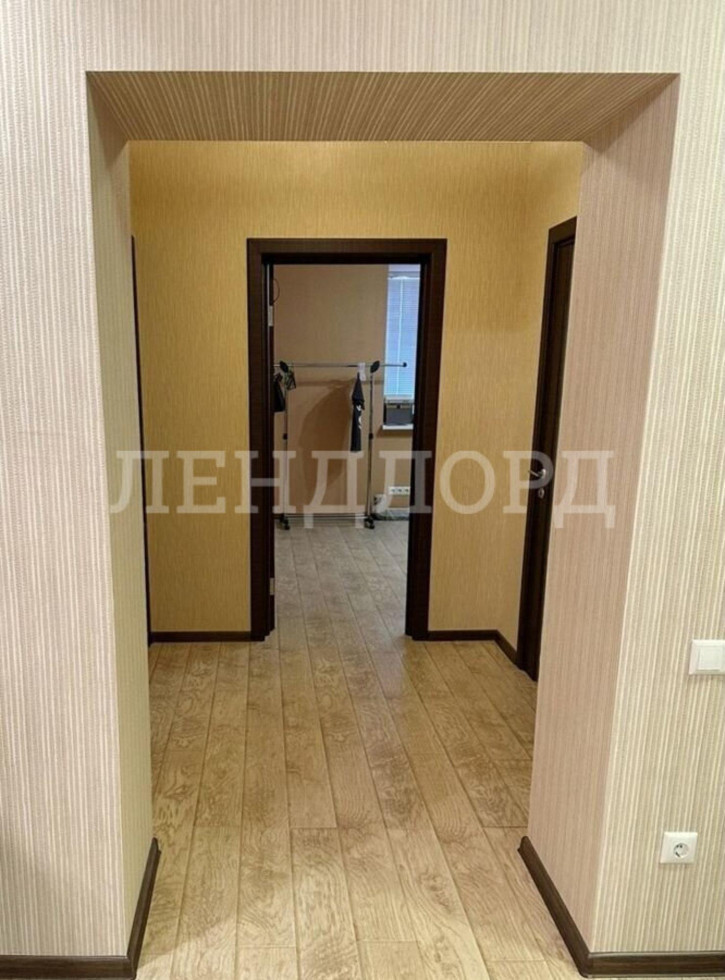 3-комн квартира улица Волкова, 41/1