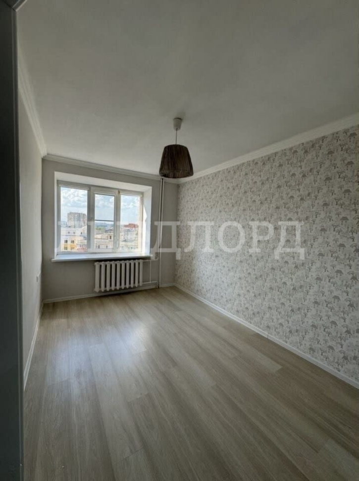 3-комн квартира улица Беляева, 16