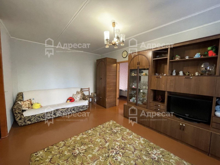 3-комн квартира ул. Зерноградская,  д.2