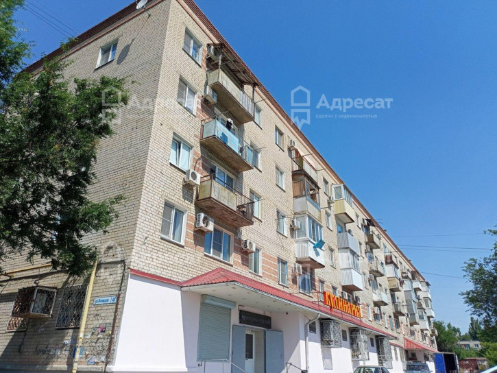 3-комн квартира ул. Логовская,  д.43