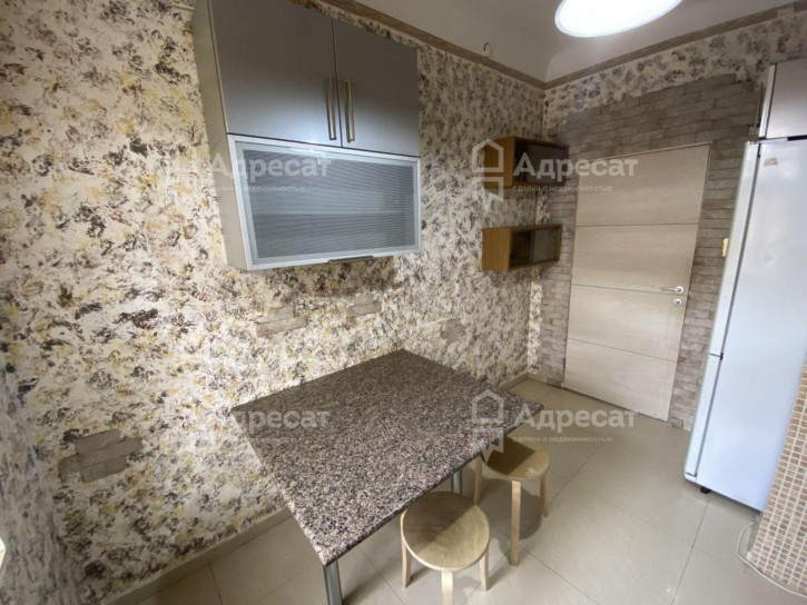 4-комн квартира ул. Армавирская,  д.13