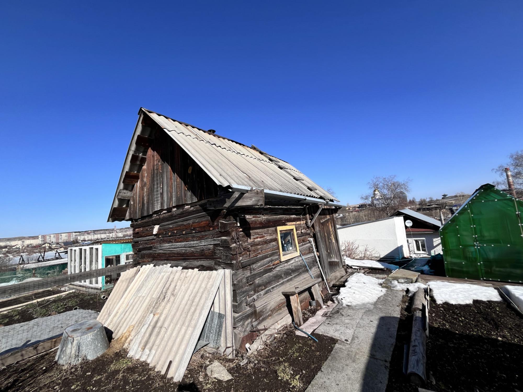 Купить дачу, дом, коттедж за 3 800 000 рублей на Пугачева ул., 20
