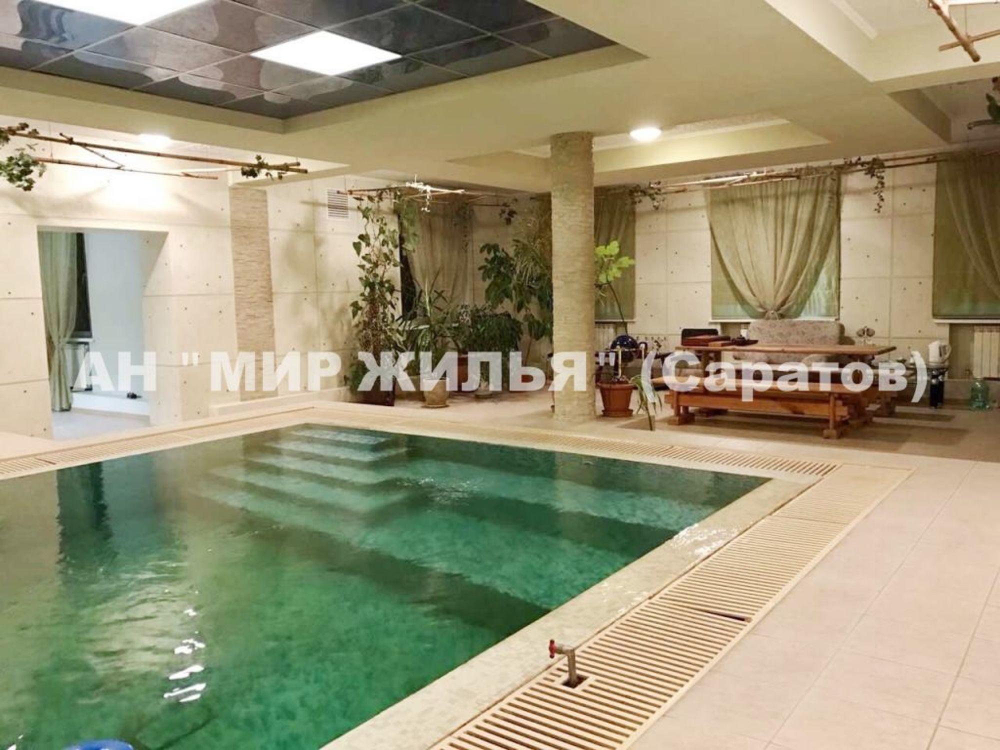 Сдать дачу, дом, коттедж за 150 000 рублей на Крайняя ул