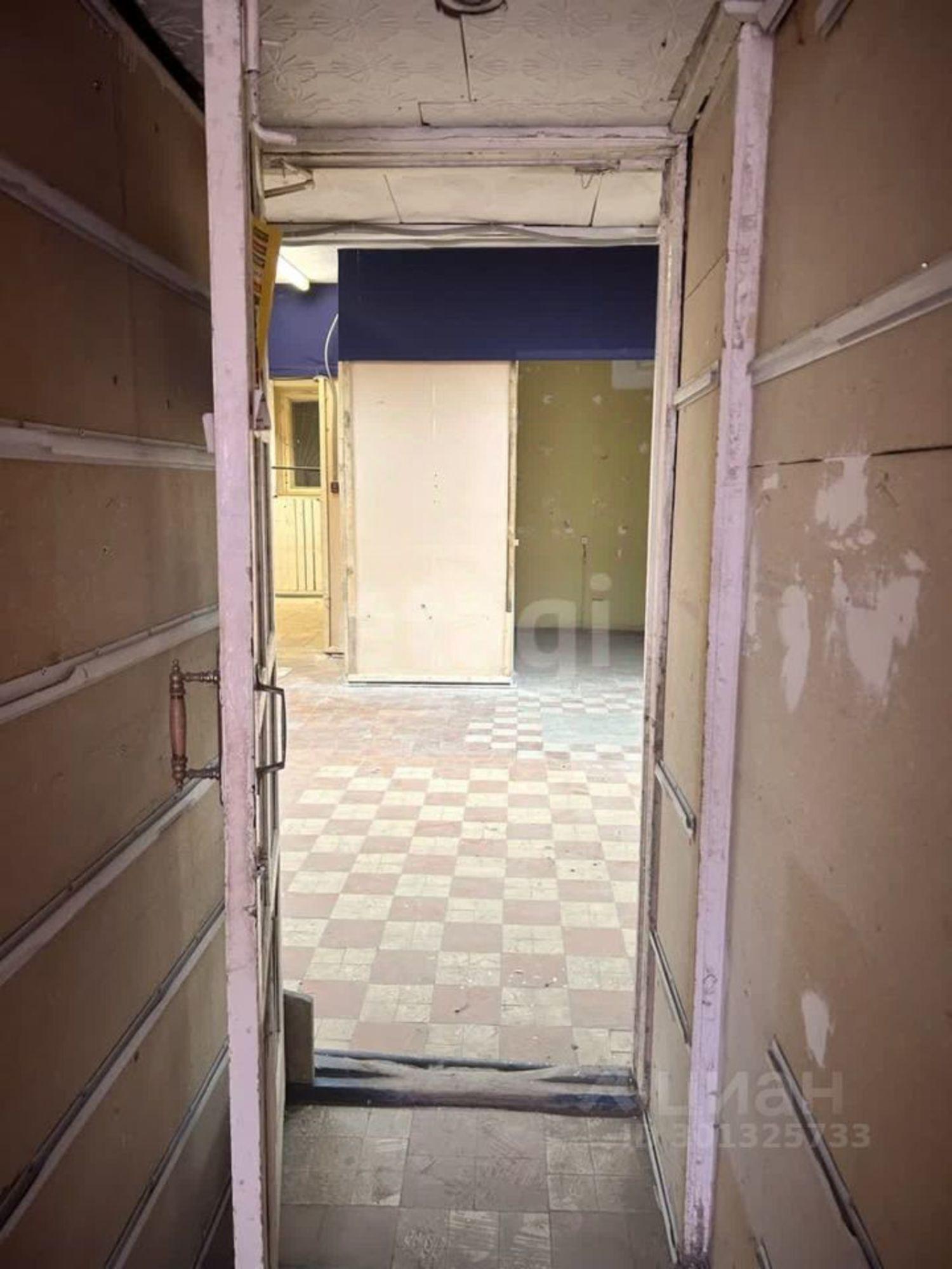 Купить торговое помещение за 5 642 570 рублей на ул Краснооктябрьская, 24