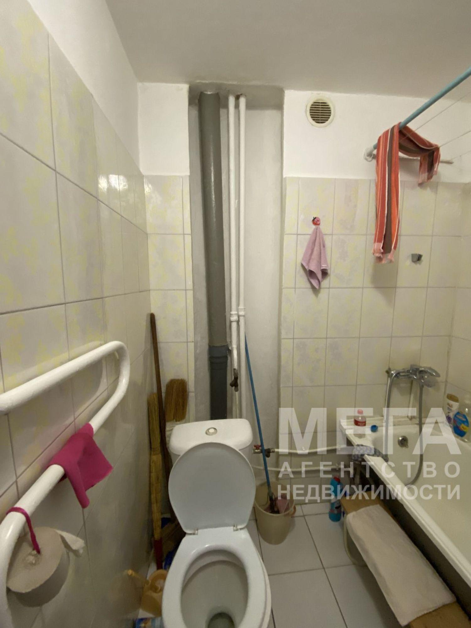 Купить квартиру за 2 630 000 рублей на Жукова ул, 52А