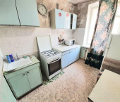 3-комн, 75кв м, этаж 4/4 Некрасова ул, 64/56