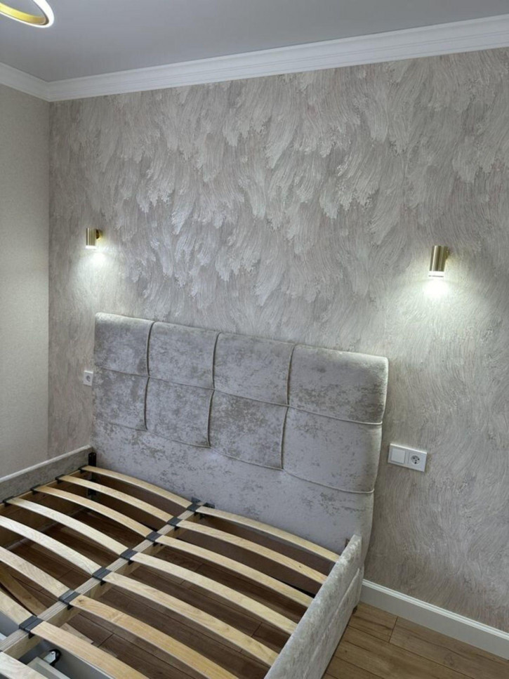 2-комн квартира Суворова ул, 15