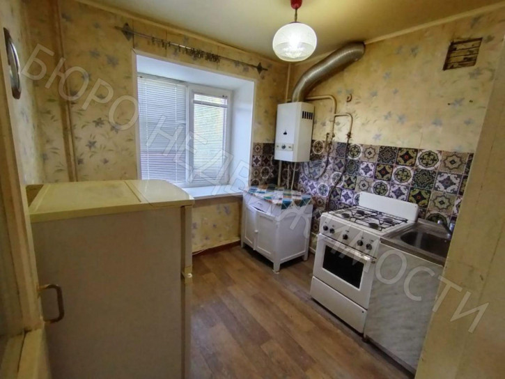 1-комн квартира Титова ул, 24