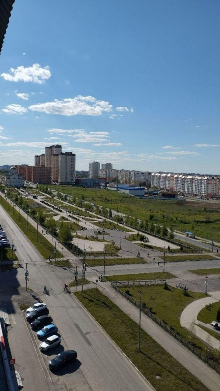 2-комн квартира Героев Отечества пр-кт, 9/22