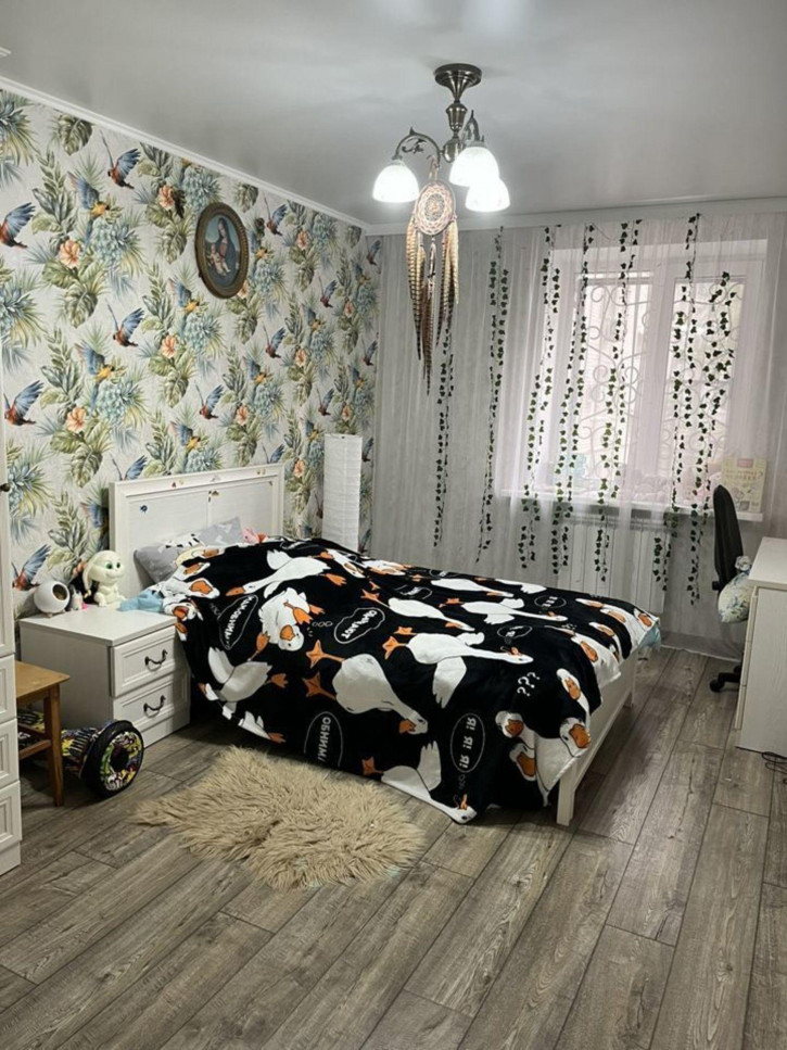 3-комн квартира Южная ул, 44