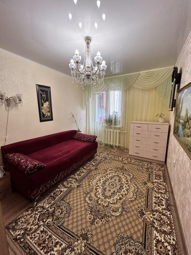 3-комн квартира Тархова ул, 26