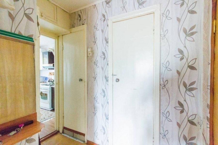 3-комн квартира Весенняя ул, 12А