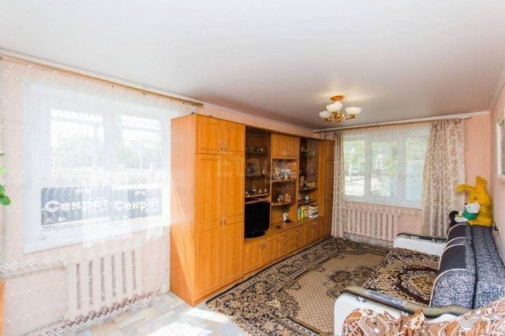 3-комн квартира Весенняя ул, 12А