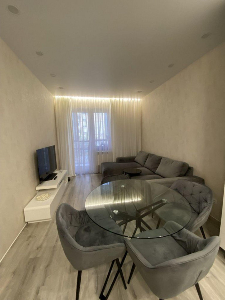 3-комн квартира Сойфера ул, 16В