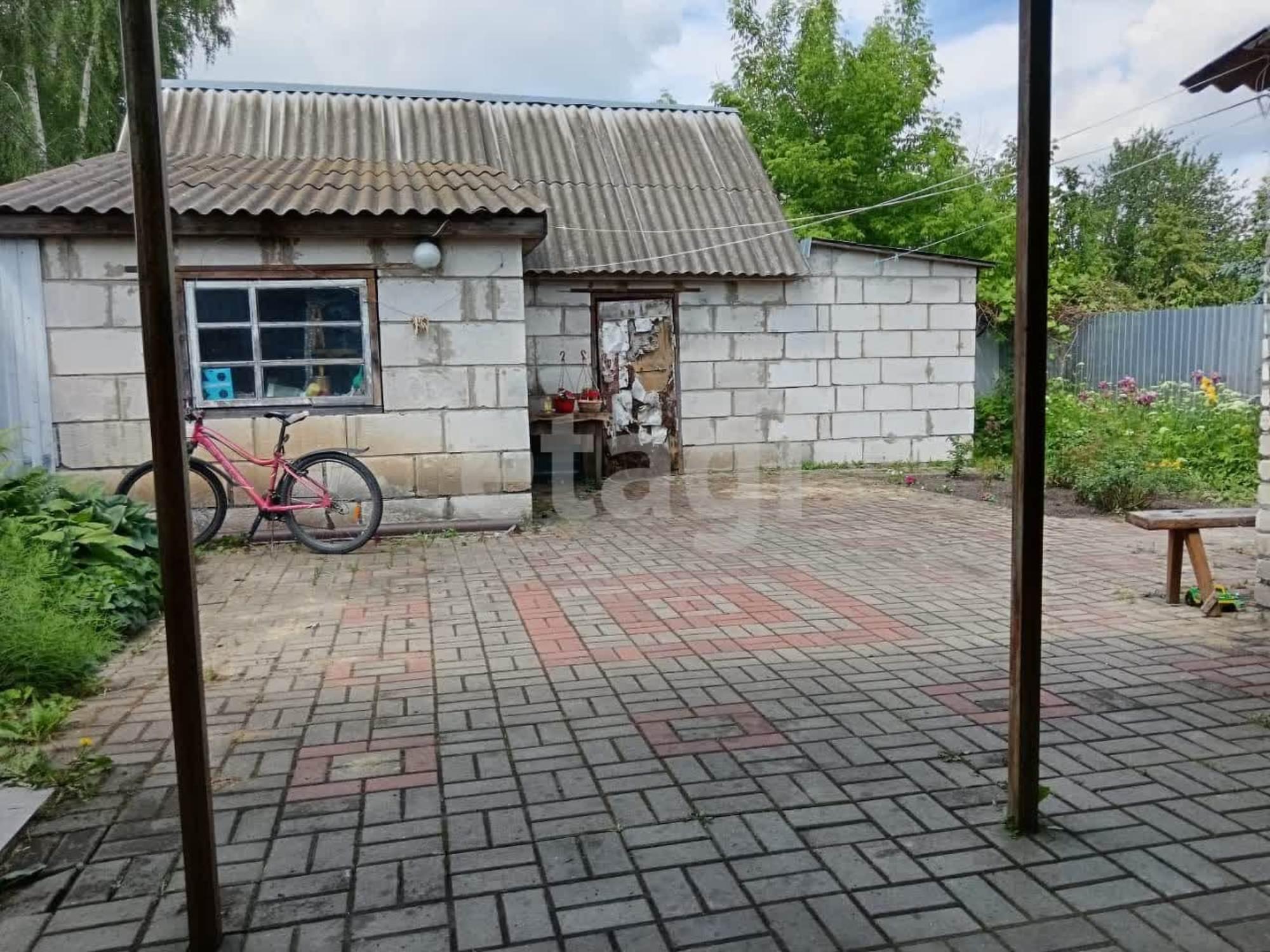 Купить дачу, дом, коттедж за 4 100 000 рублей на Карачев