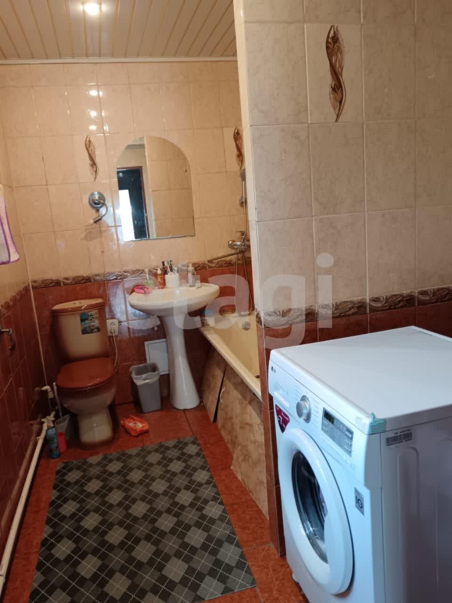 Купить дачу, дом, коттедж за 4 100 000 рублей на Карачев