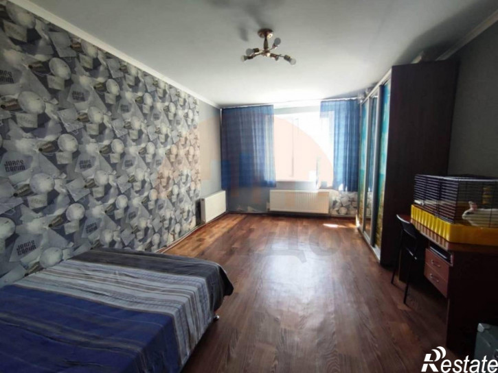 3-комн квартира Марченко пер., 6