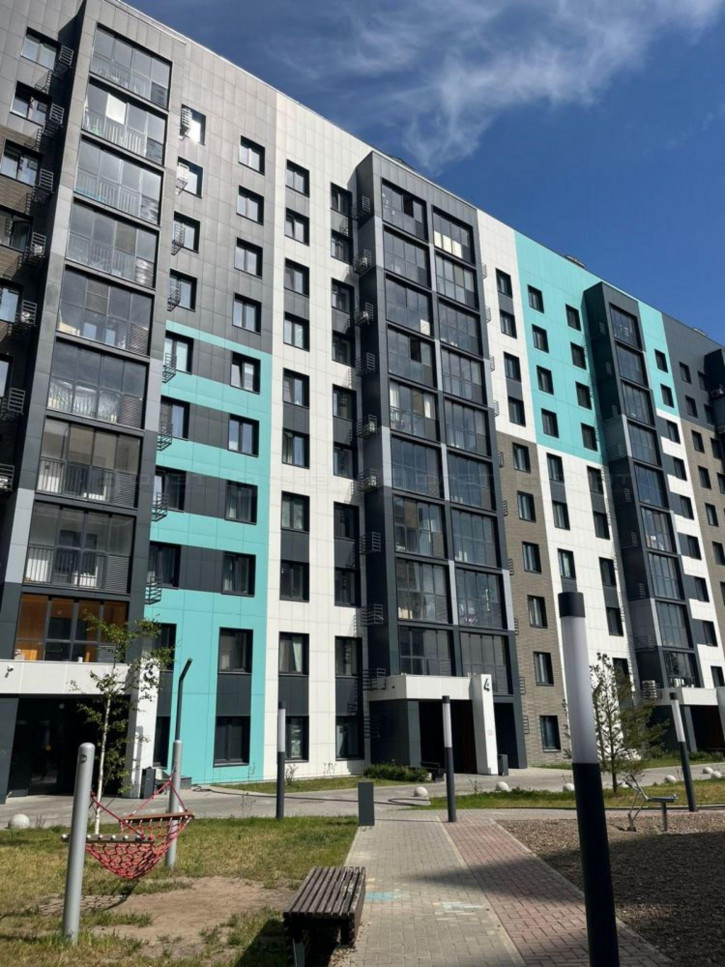 2-комн квартира ул. Портовая, дом 37 к2