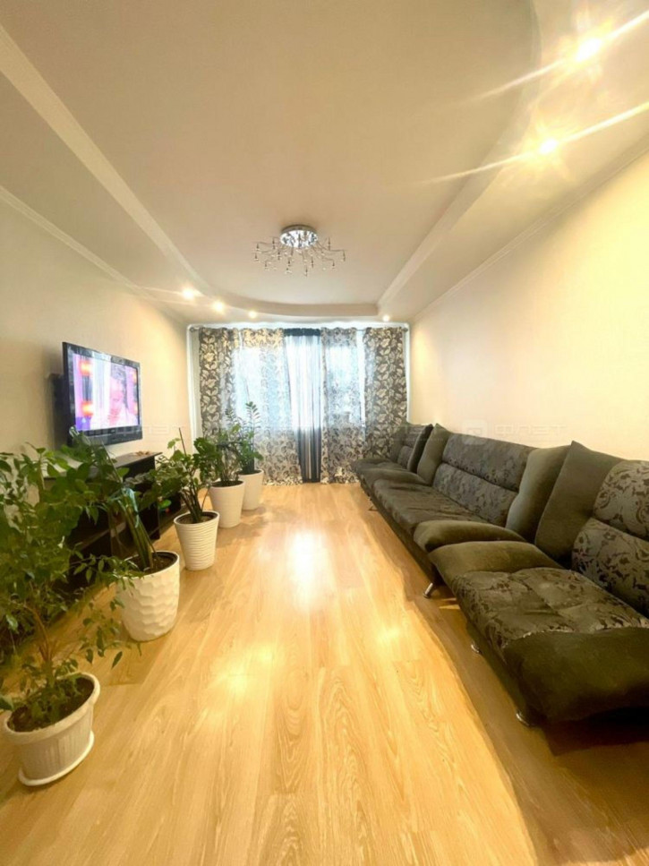 4-комн квартира ул. Четаева, дом 22