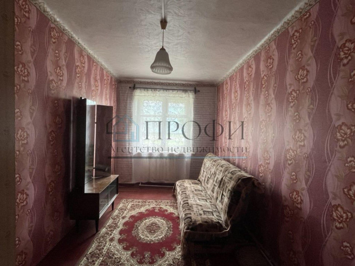 3-комн квартира Строительная ул, 1