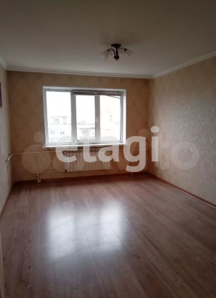 3-комн квартира улица Ромашина