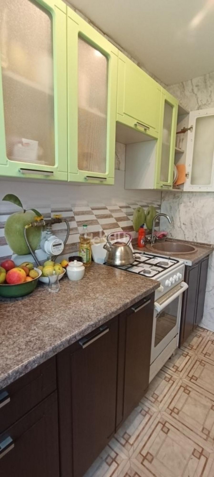 3-комн квартира Дьяконова ул, 42