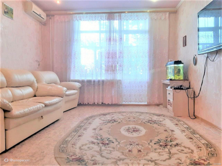 3-комн квартира Международная ул, 26