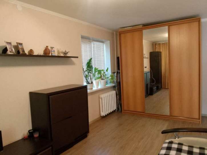 1-комн квартира Мориса Тореза, 61