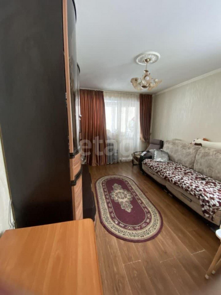 2-комн квартира Аэродромная, 123