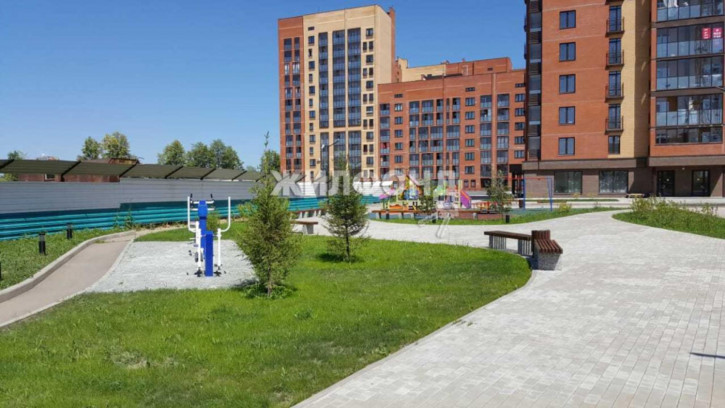 2-комн квартира Красный проспект, 311