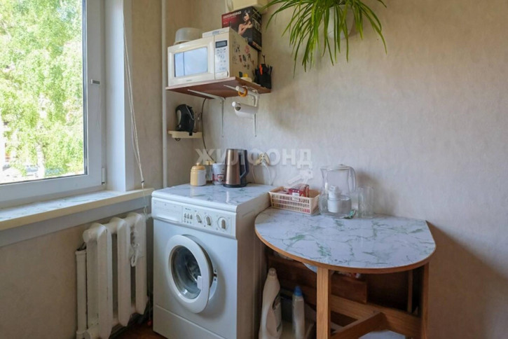 3-комн квартира Петухова, 108