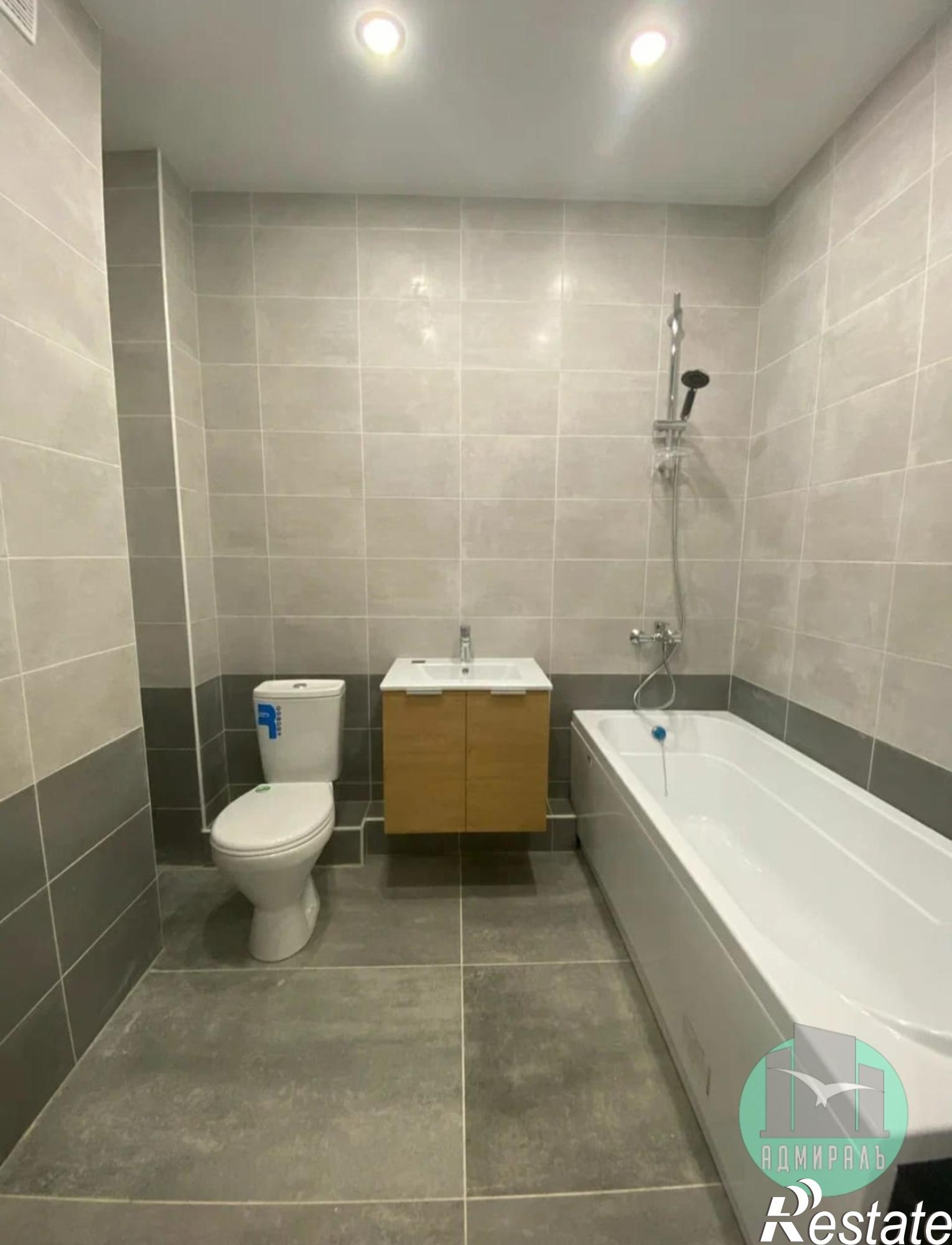 Купить квартиру за 5 890 000 рублей на муниципальное образование Новороссийск,Ф.Я.Бурсака улица,82