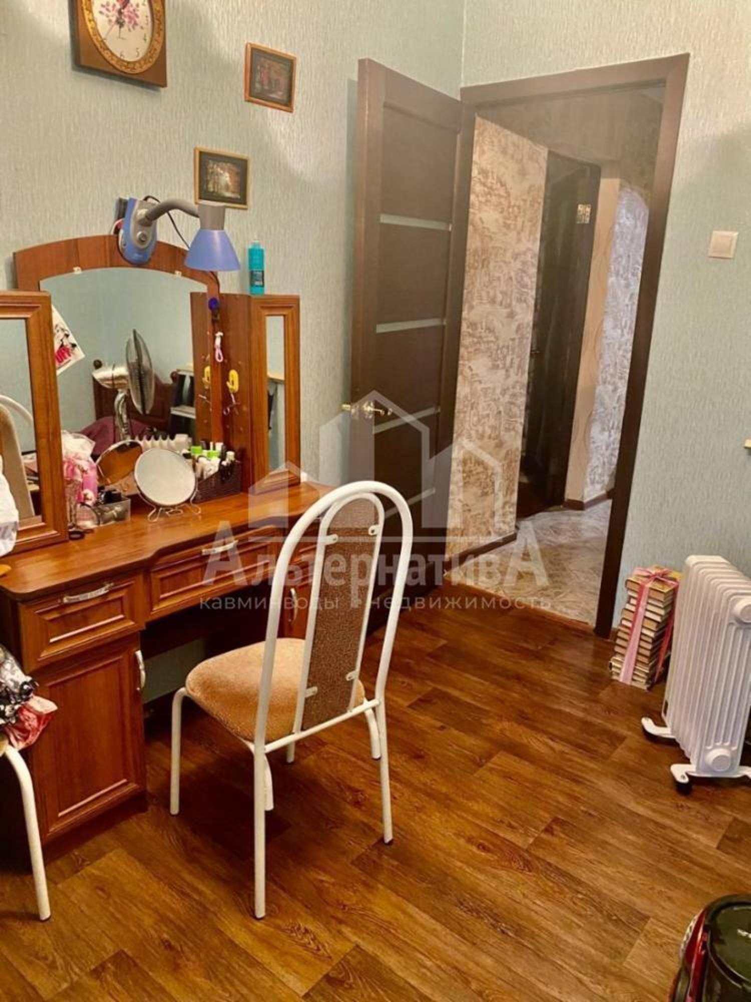 Купить квартиру за 12 300 000 рублей на Водопойная ул.