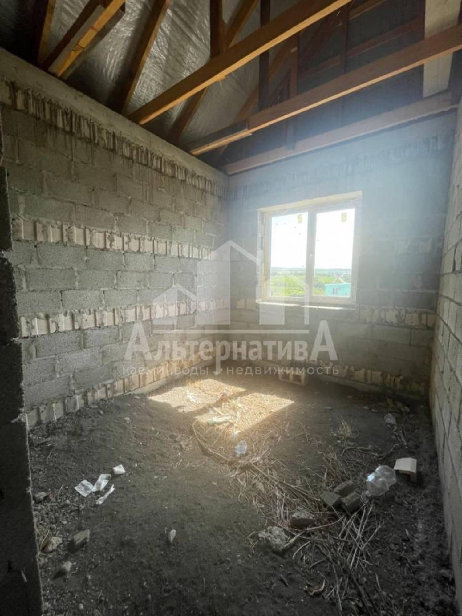 Купить дачу, дом, коттедж за 4 950 000 рублей на Спортивная ул.