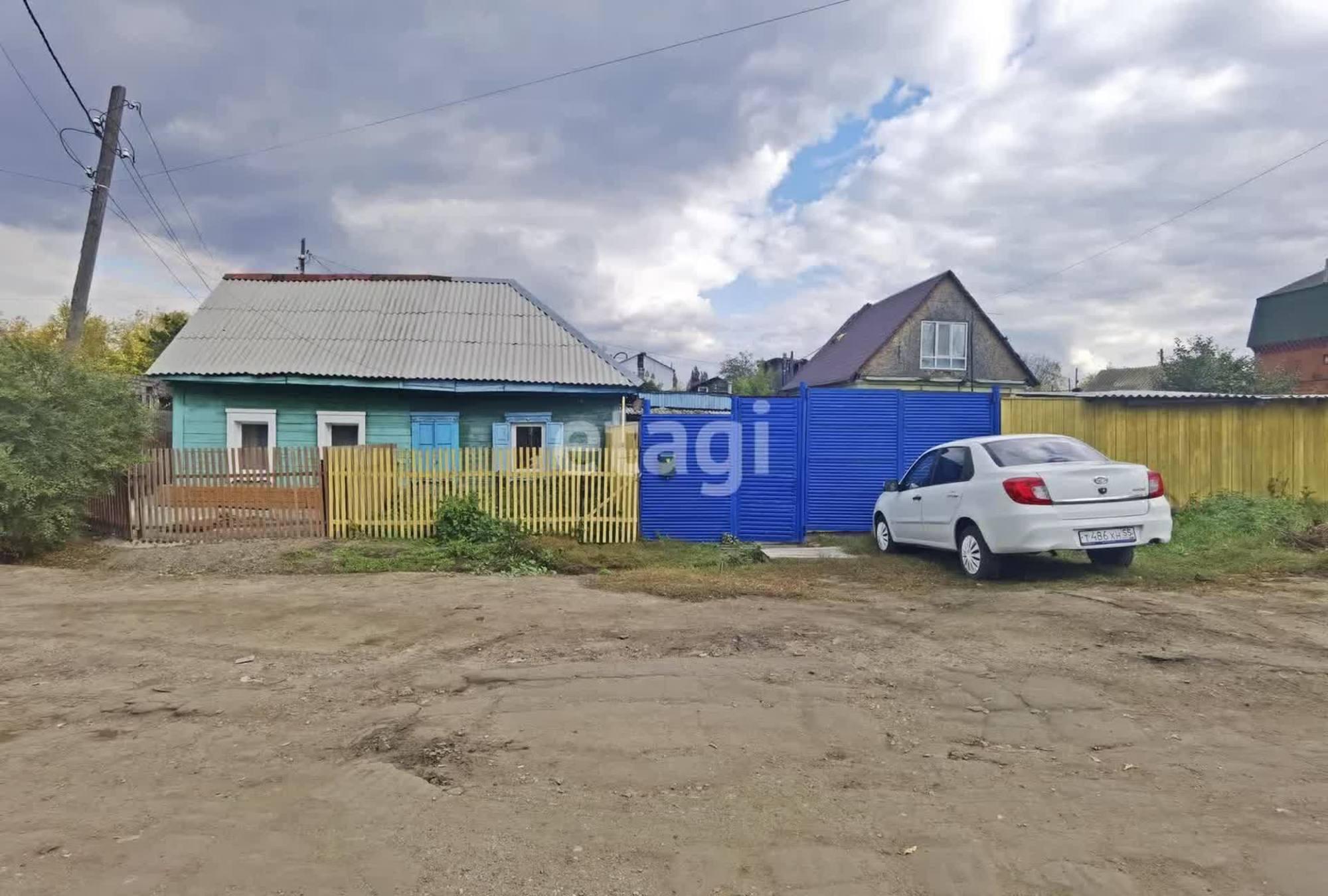 Купить дачу, дом, коттедж за 3 100 000 рублей на Линия 14-я, 1