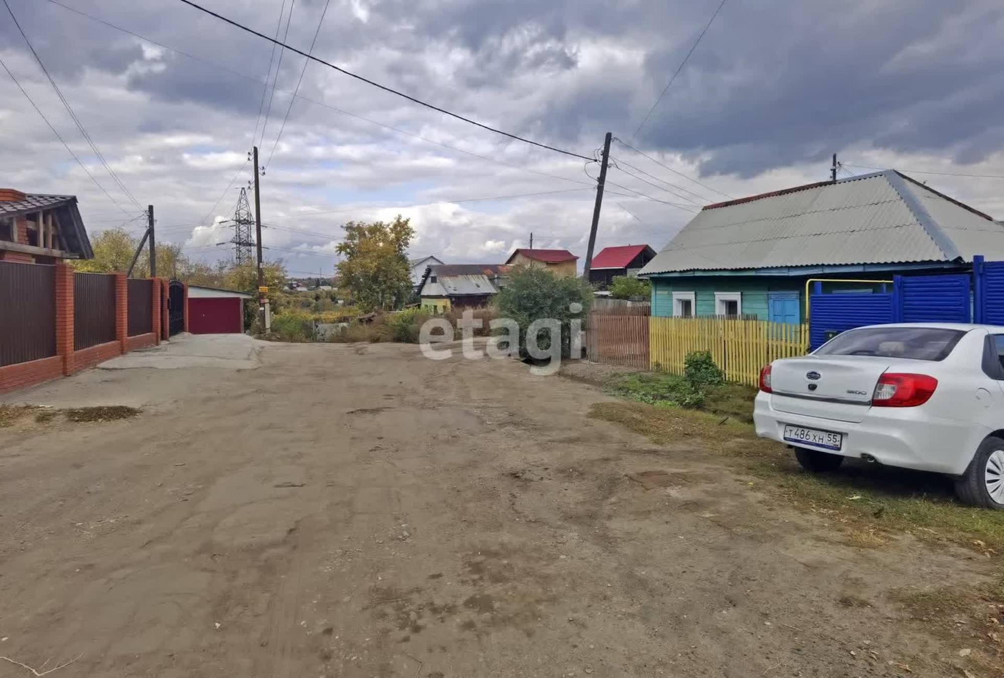 Купить дачу, дом, коттедж за 3 100 000 рублей на Линия 14-я, 1