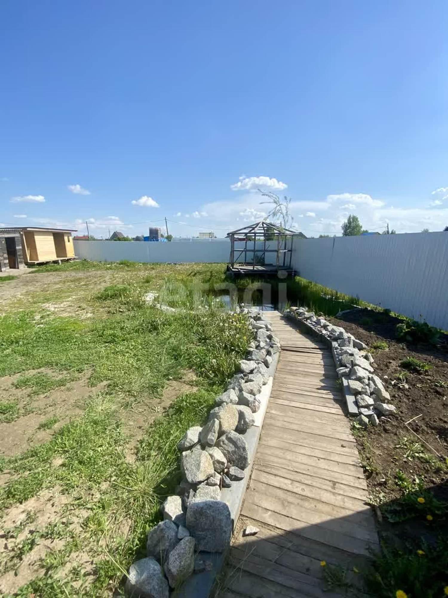 Купить дачу, дом, коттедж за 4 300 000 рублей на Яблочная,