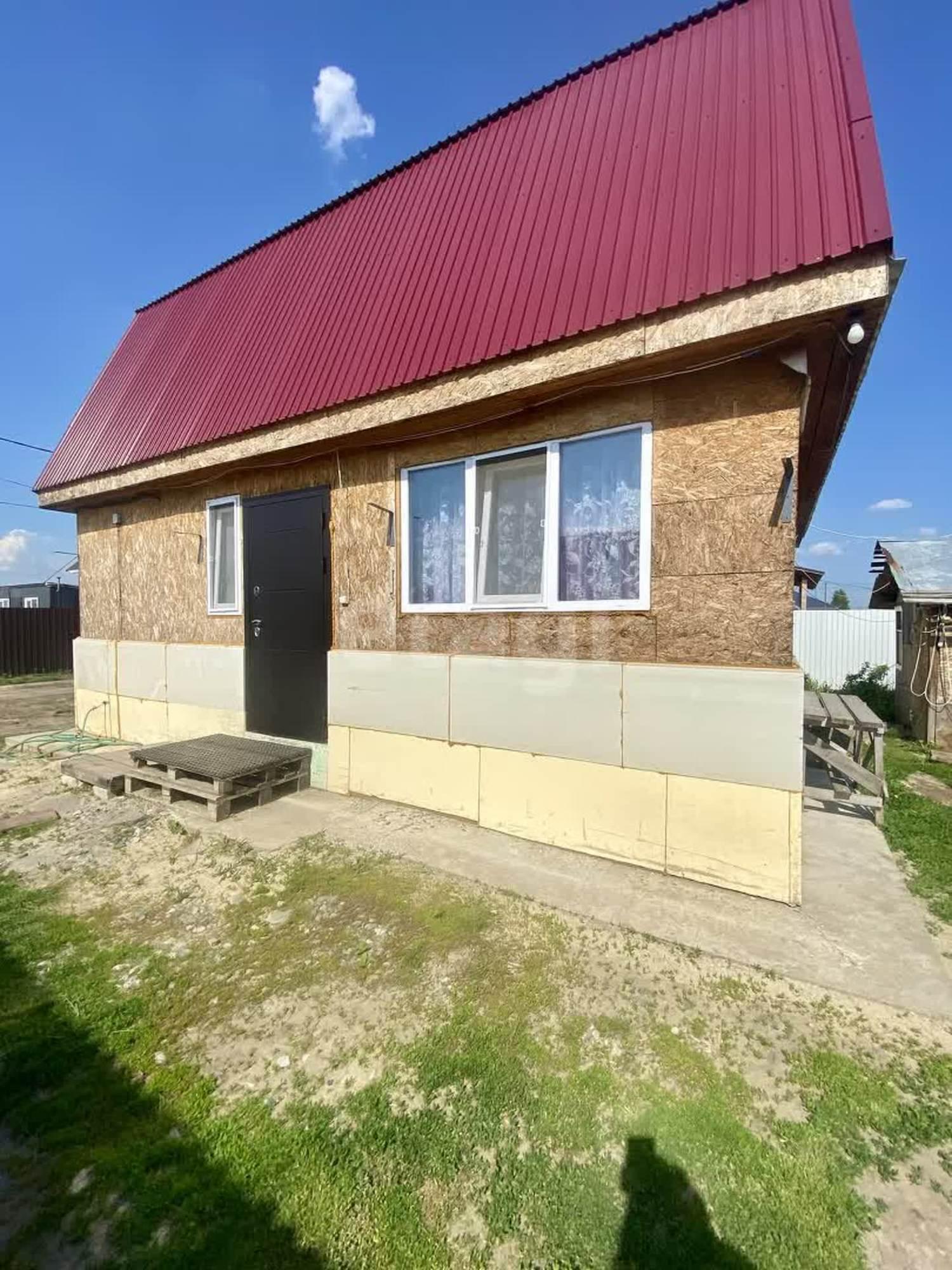 Купить дачу, дом, коттедж за 4 300 000 рублей на Яблочная,