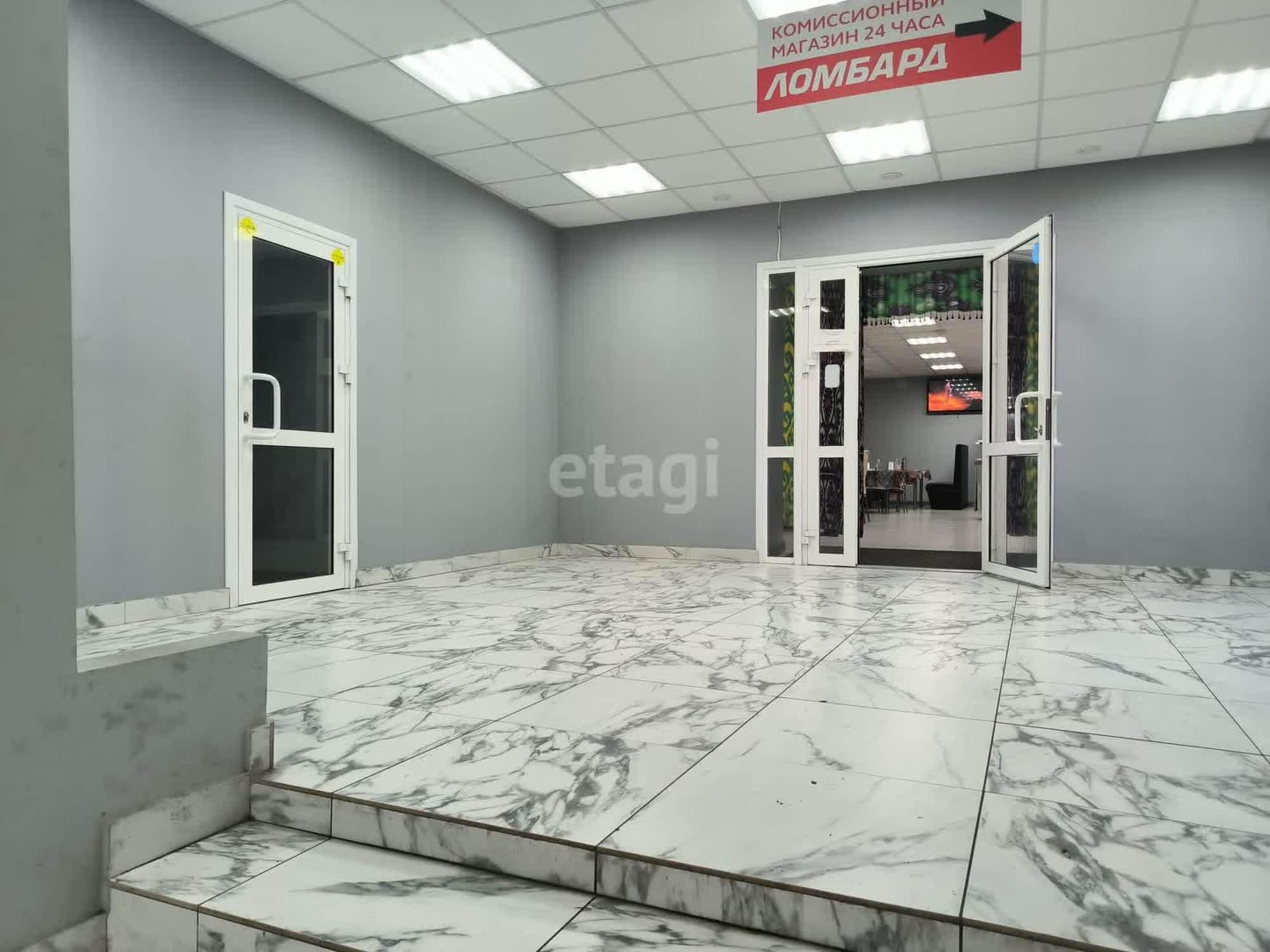 Сдать торговое помещение за 127 200 рублей на Мельникайте 63/1