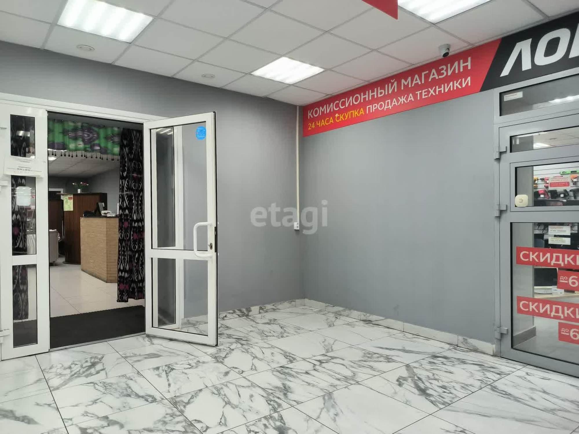 Сдать торговое помещение за 127 200 рублей на Мельникайте 63/1