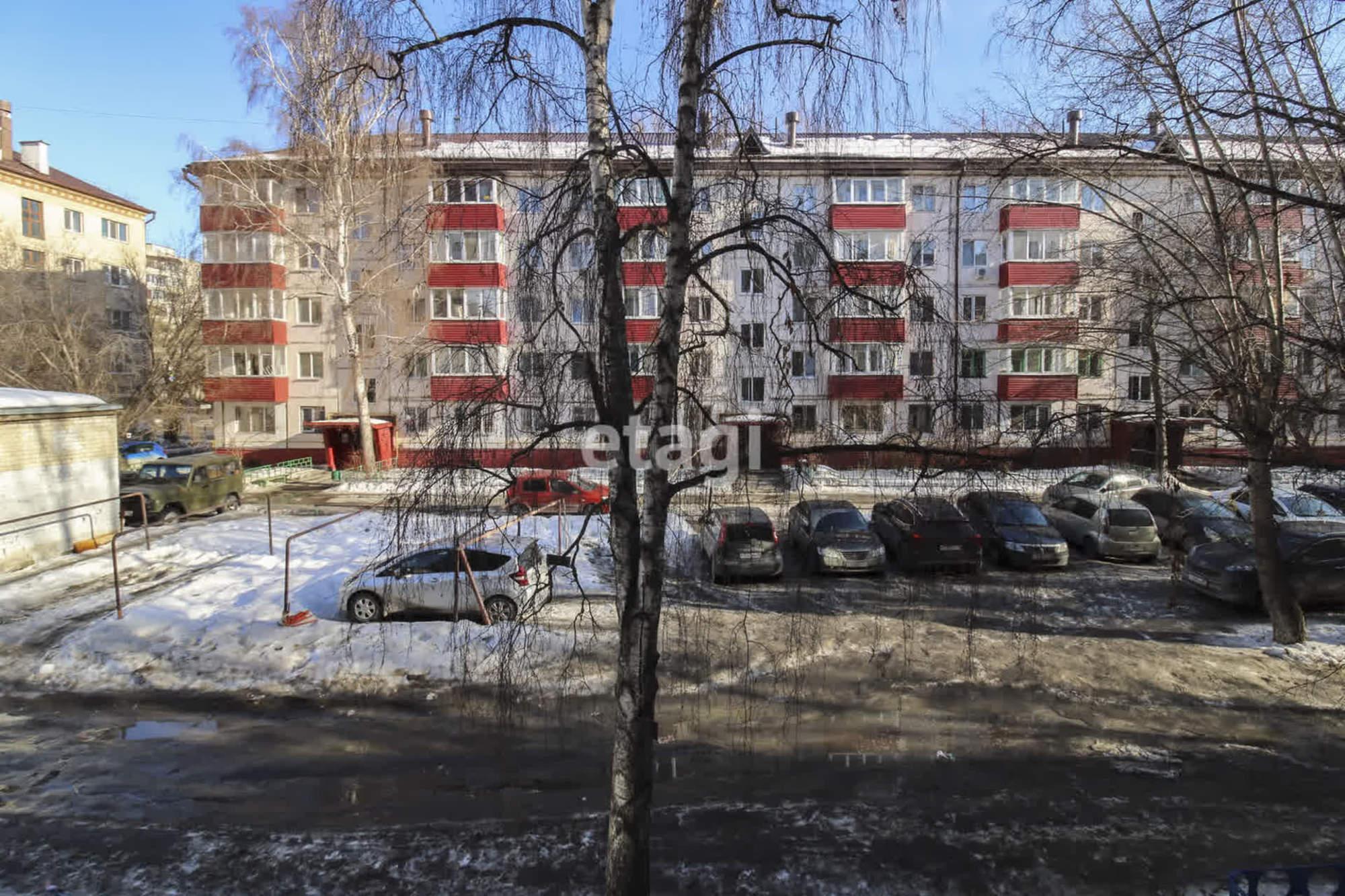 Купить квартиру за 1 850 000 рублей на Парфенова, 20