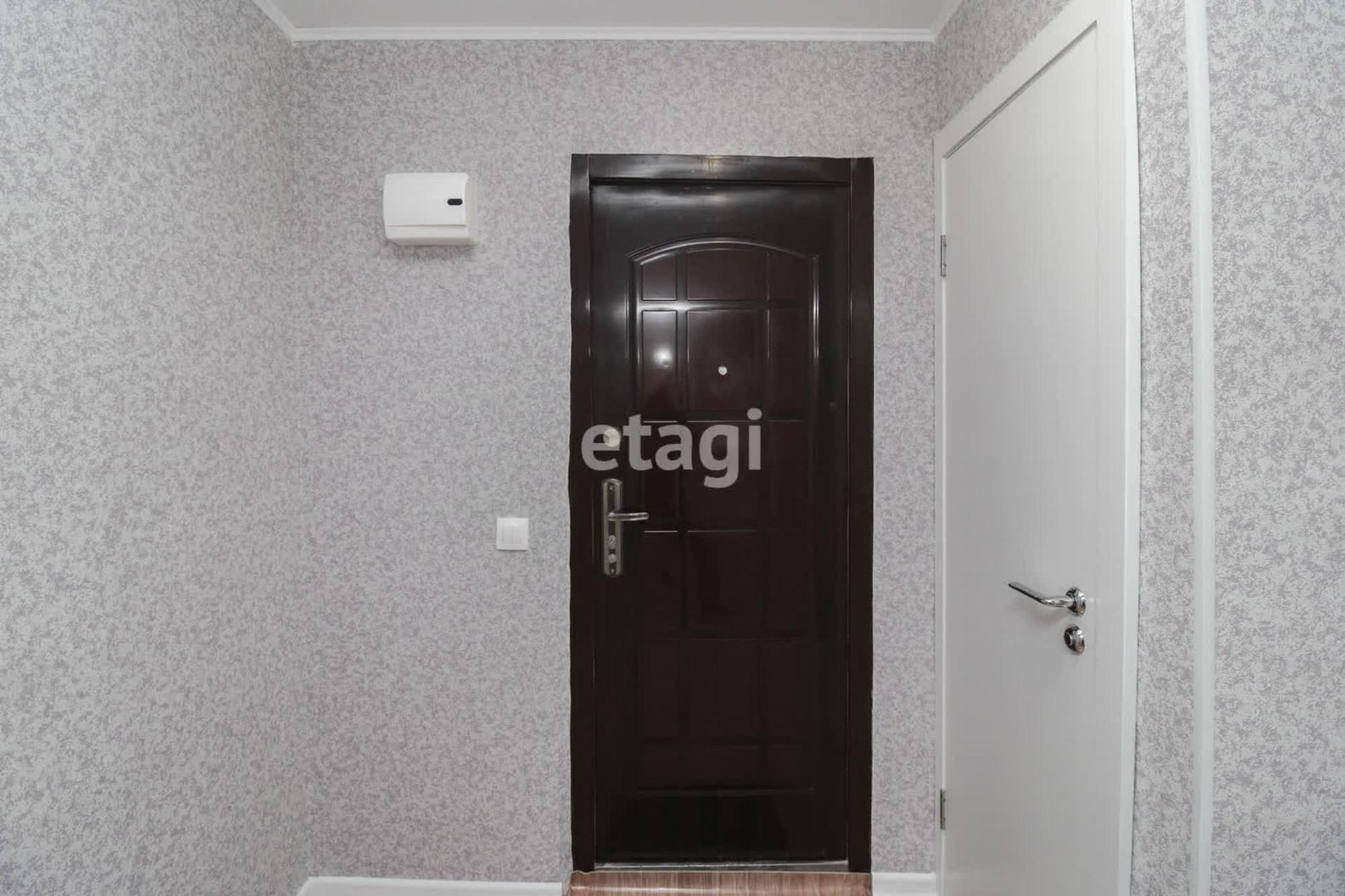 Купить квартиру за 1 850 000 рублей на Парфенова, 20