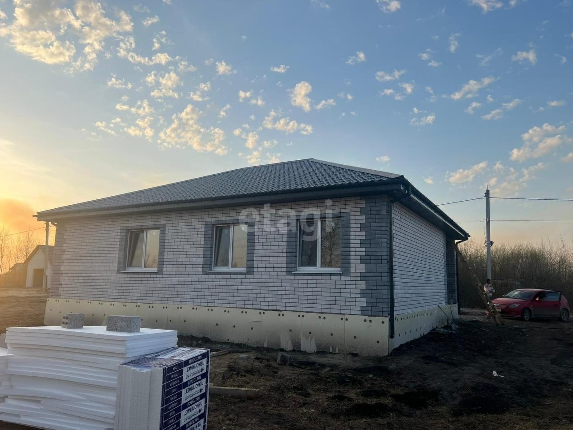 Купить дачу, дом, коттедж за 6 500 000 рублей на Лазурная,